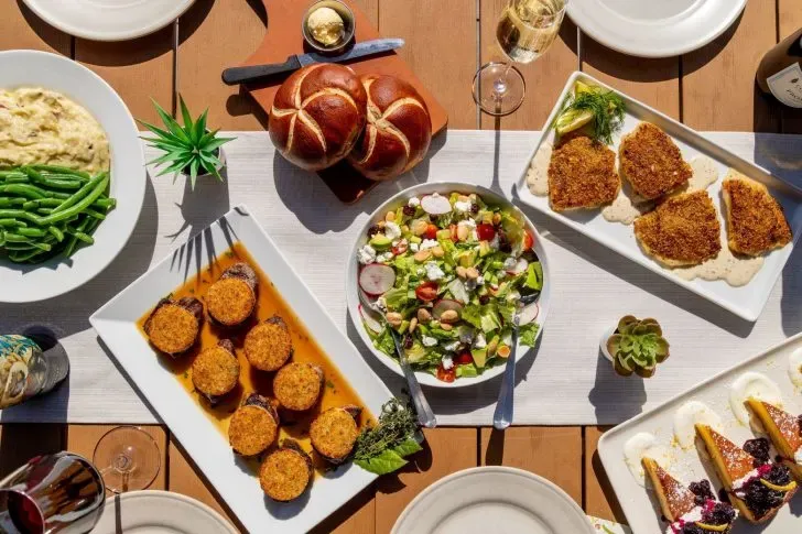 Cooper's Hawk Happy Hour Menu