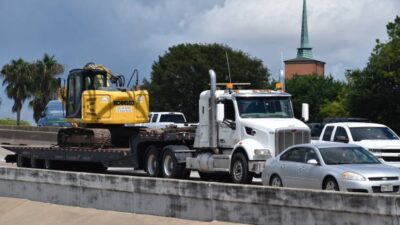 Choosing a Trailer for Your Texas Construction Business