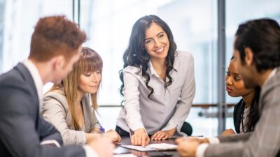 Strengthening Workplace Culture via Peer-to-Peer Recognition