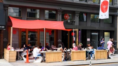 How to Make Your Restaurant Pop from the Curb