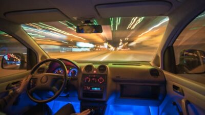 Distracted Driving Near Dining and Nightlife Spots