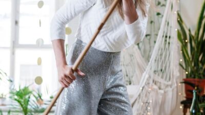 The Surprising Link Between Household Chores and Long-Term Fitness
